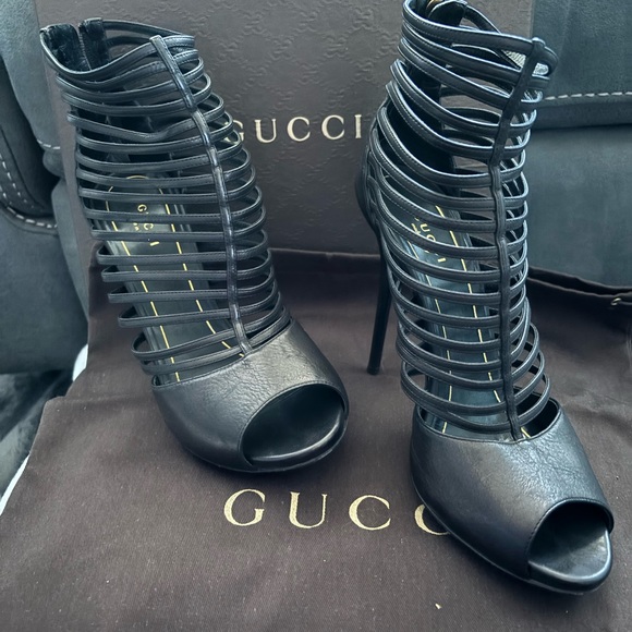 GUCCI leather Saddle Soft Lux Caged Peep Toe sandals size 38 1/2 - Picture 3 of 9